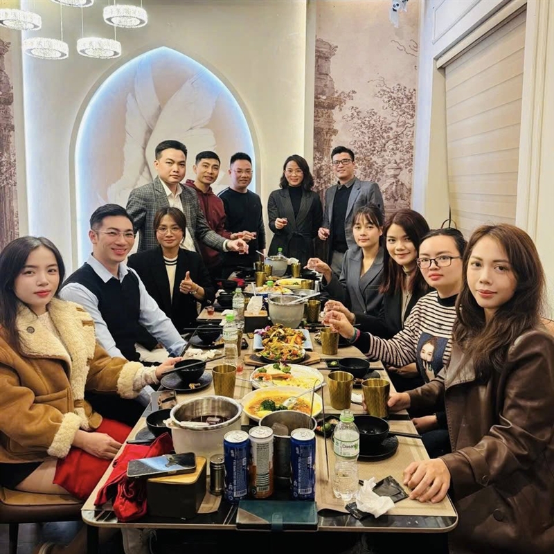Kiện toàn ban điều hành CEO 1994 nhiệm kỳ 1